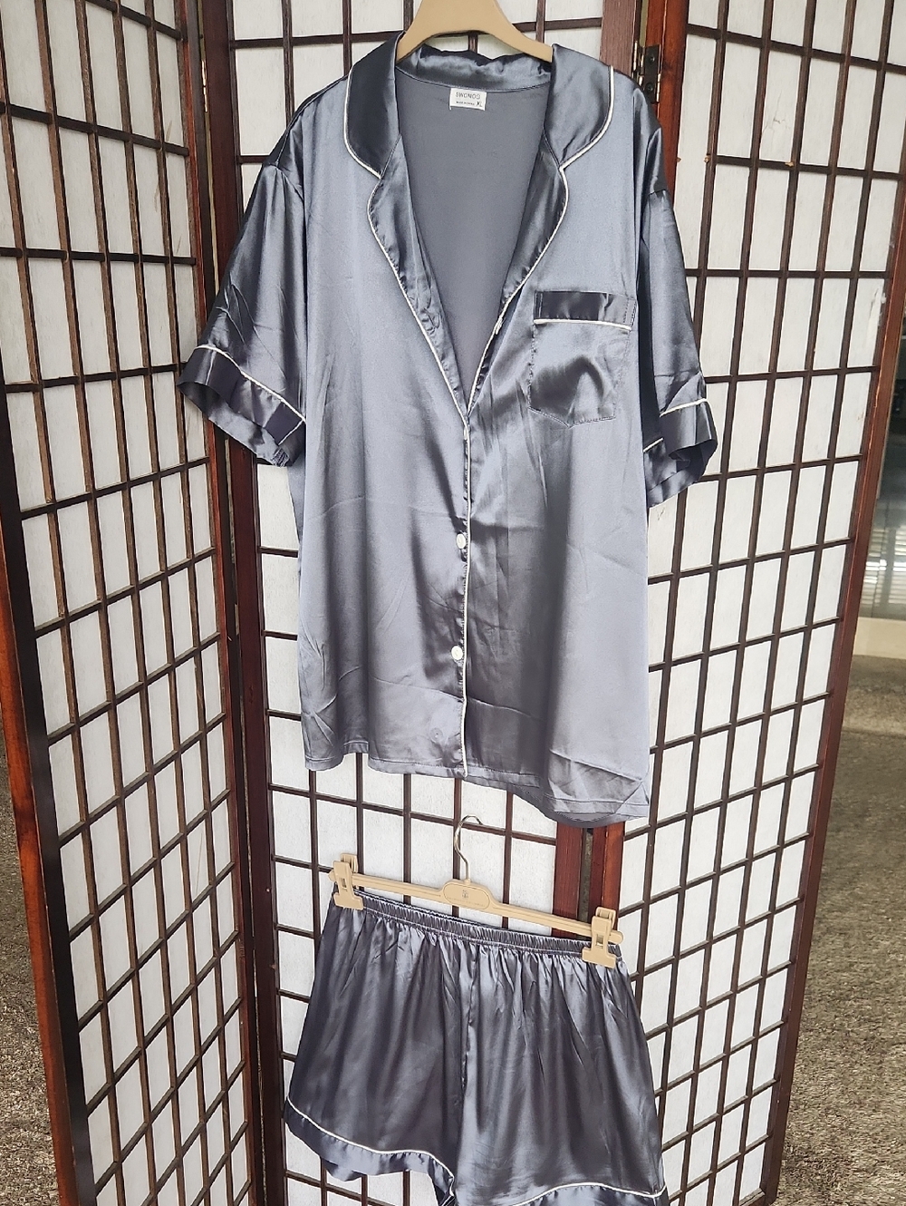 Silky Gray Women's Satin Short Pajama Set